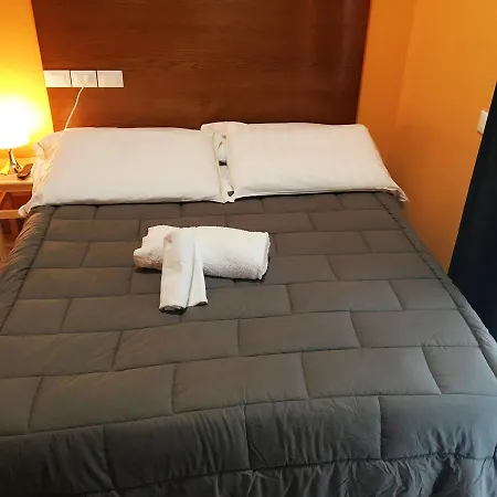 Extrahotel Paradise ホテル
